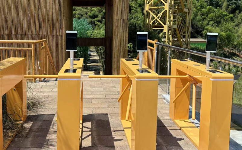 1735794777595586.png image.png