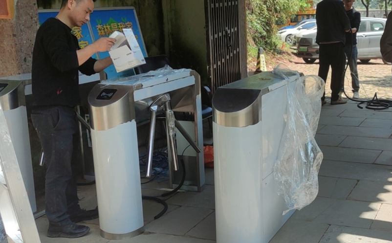 1756969002506877.png 1683182008159314.png